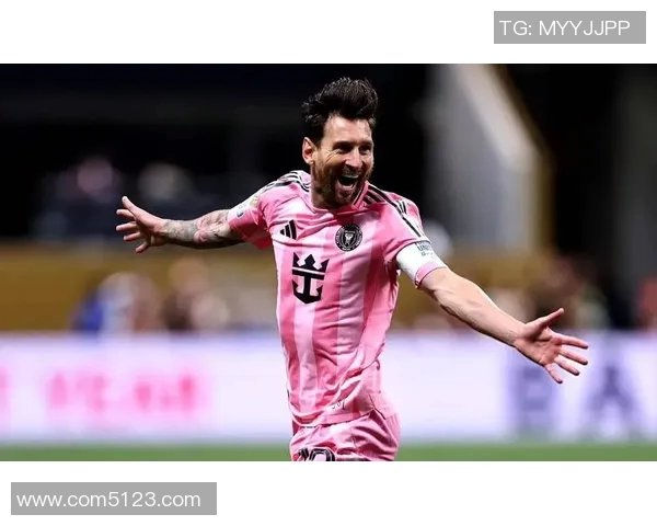 超越天赋的追求亚马尔与梅西的不同成长轨迹与足球哲学 超越天赋的追求亚马尔与梅西的不同成长轨迹与足球哲学