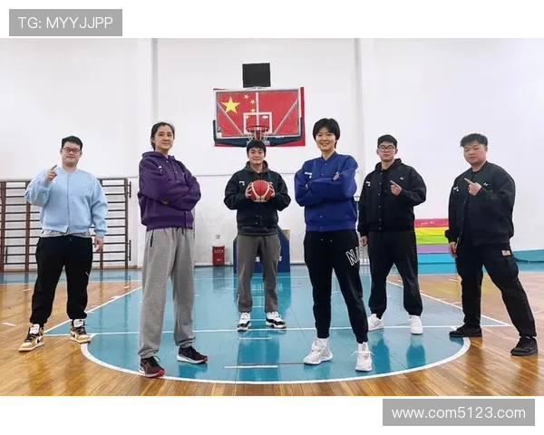 杭州篮球队灵活性变革引发热议推动篮球运动新发展 杭州篮球队灵活性变革引发热议推动篮球运动新发展